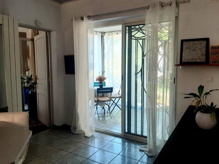 Charmante Maison De Ville Avec Jardin 페르피냥 외부 사진